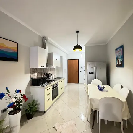 Centre Spacious Lions Gate 5 * Vlore