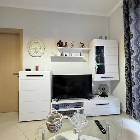 Centre Spacious Lions Gate 5 * Vlore