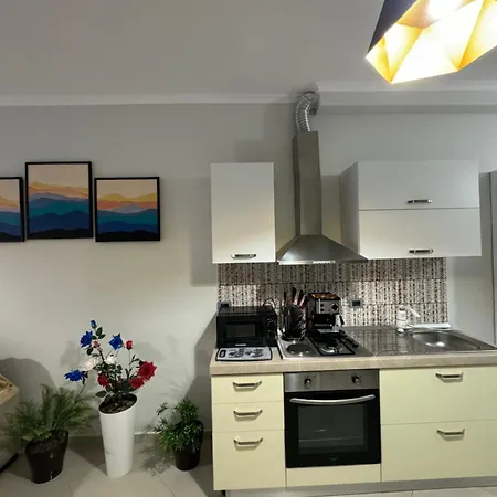 Apartment Centre Lions Gate 1 Vlore
