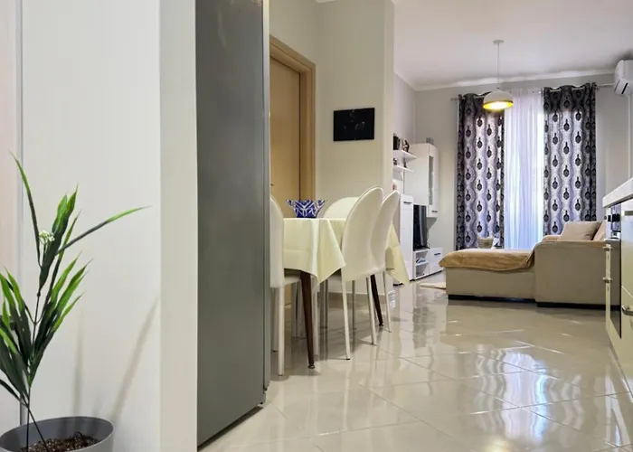 Vlora Centre Lions Gate 1 Appartamento *