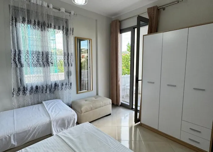 Vlora Centre Lions Gate 1 Appartamento *